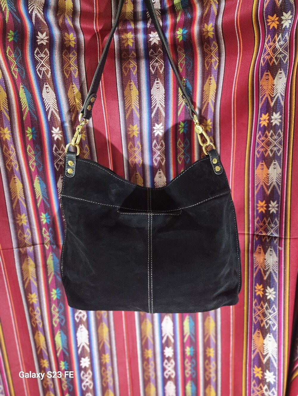 Hobo 'Pier Shoulder Bag' Whipstitch Black Suede - Picture 8 of 9